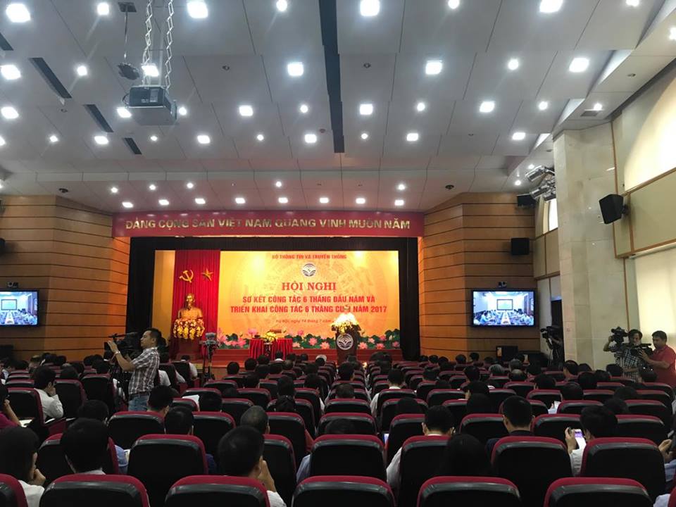 Thương mại hoá báo chí, vi phạm trên mạng xã hội ngày càng tăng ảnh 1